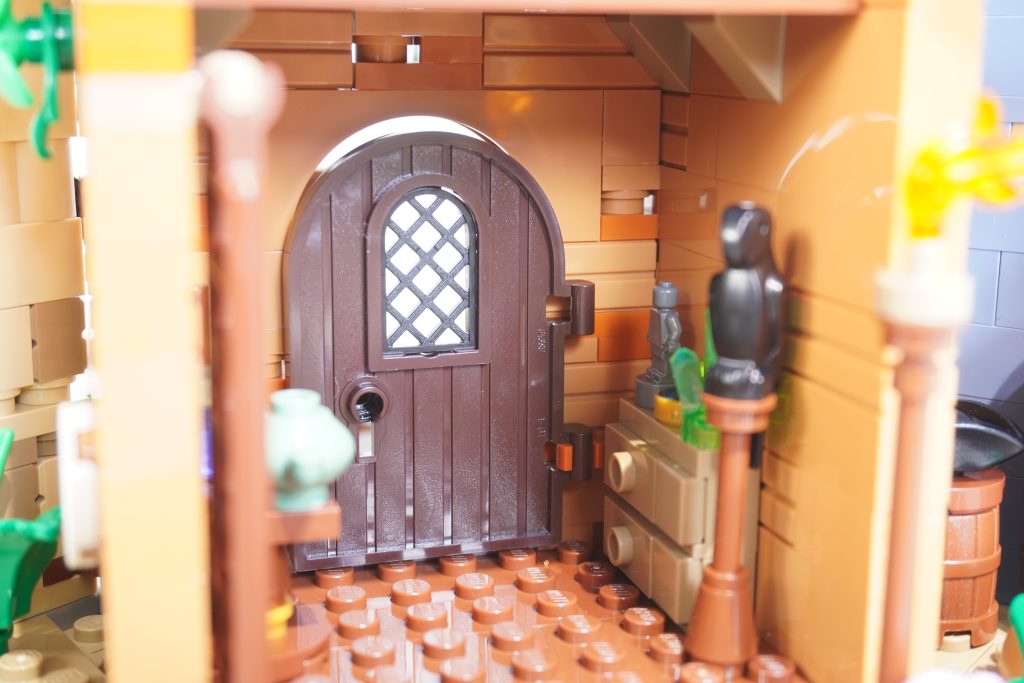 LEGO Bricklink Designer Program The Thieves of Tortuga review 40 1024x683