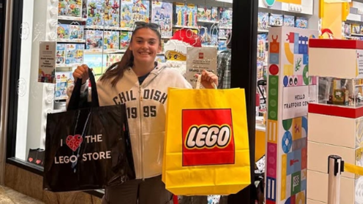 LEGO helped Man U goalkeeper Safia Middleton-Patel with her ASD diagnosis