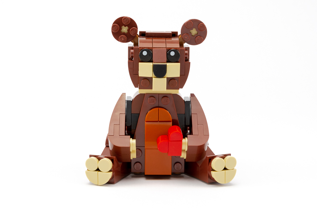 LEGO Review Valentines Brown Bear 17