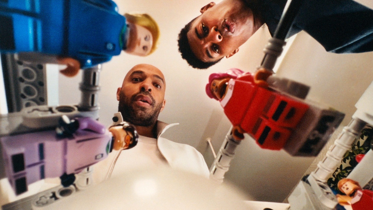 Marcus Rashford and Thierry Henry launch LEGO Ideas 21337 Table Football