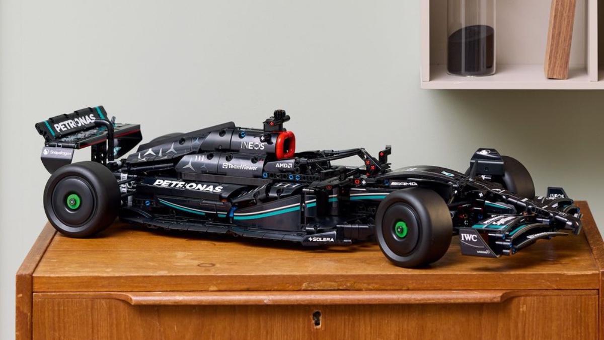 Two new LEGO Technic sets of the same F1 car are coming in March 2024