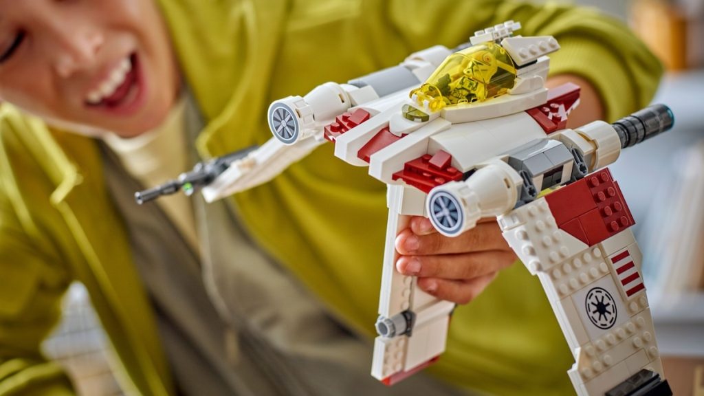 LEGO Star Wars 75432 V 19 Torrent Starfighter featured