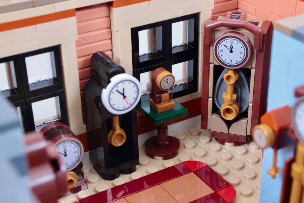 LEGO Icons 10350 Tudor Corner review 37 1024x683