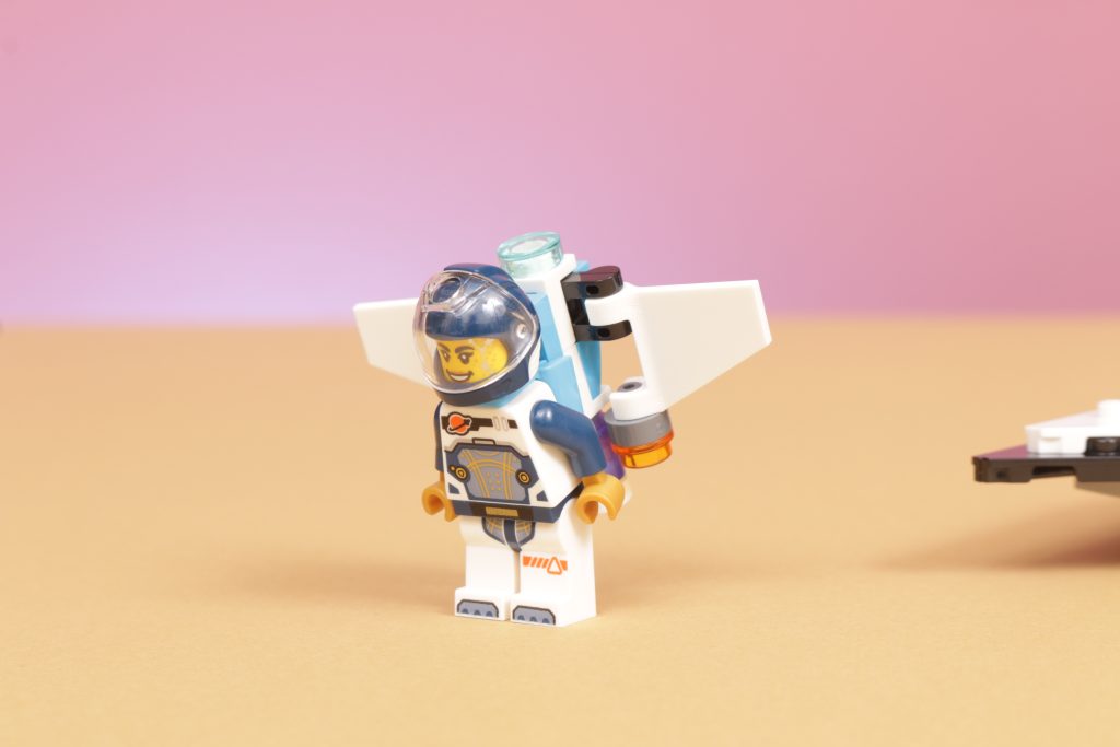 LEGO City 60430 Interstellar Spaceship review 21 1024x683