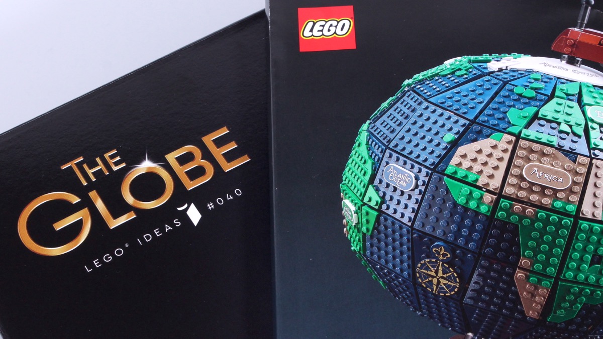 LEGO Ideas 21332 The Globe’s packaging is one step forward, one step back