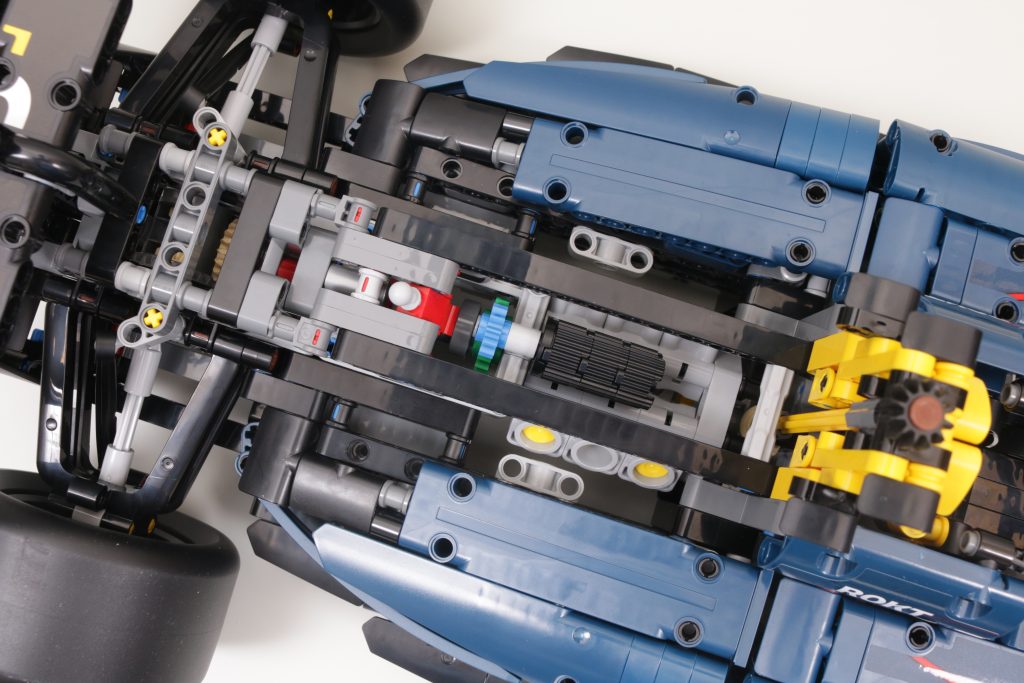 LEGO Technic 42206 Oracle Red Bull Racing RB20 F1 Car review 72 1024x683