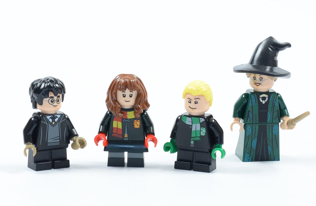 LEGO 76399 Hogwarts Magical Trunk review 21 1024x666