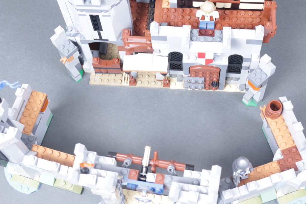 LEGO Creator 3 in 1 31168 Medieval Horse Knight Castle review 25 1024x683