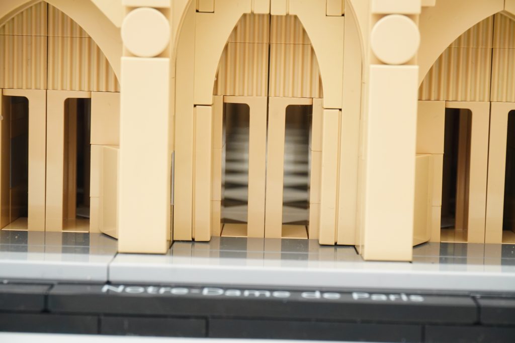 LEGO Architecture 21061 Notre Dame de Paris review 29 1024x683