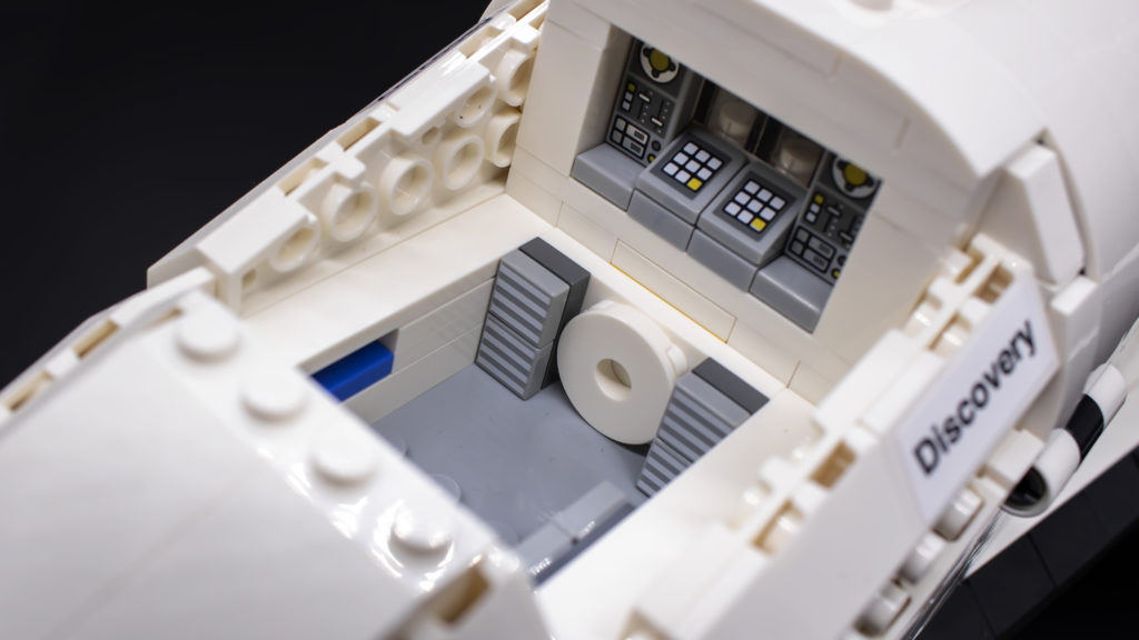 Lego Creator Expert 10283 NASA Space Shuttle Discovery 41