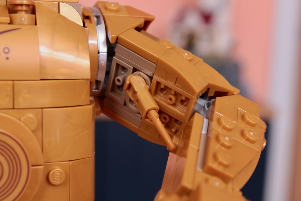 LEGO Star Wars 75398 C 3PO review 15 1024x683