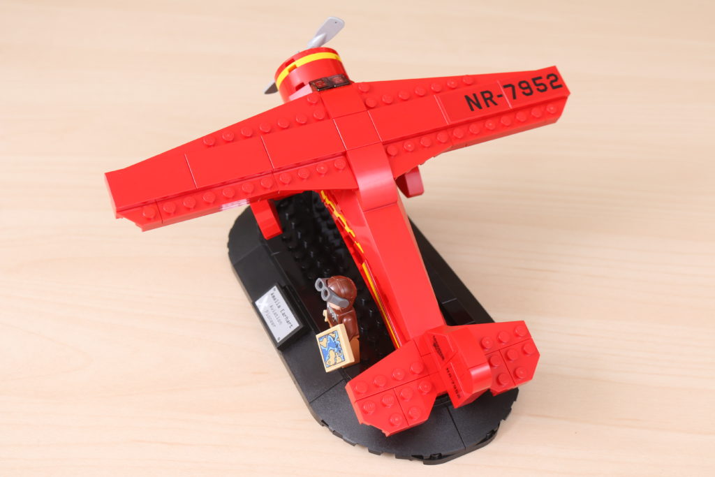 LEGO 40450 Amelia Earhart Tribute GWP review 6