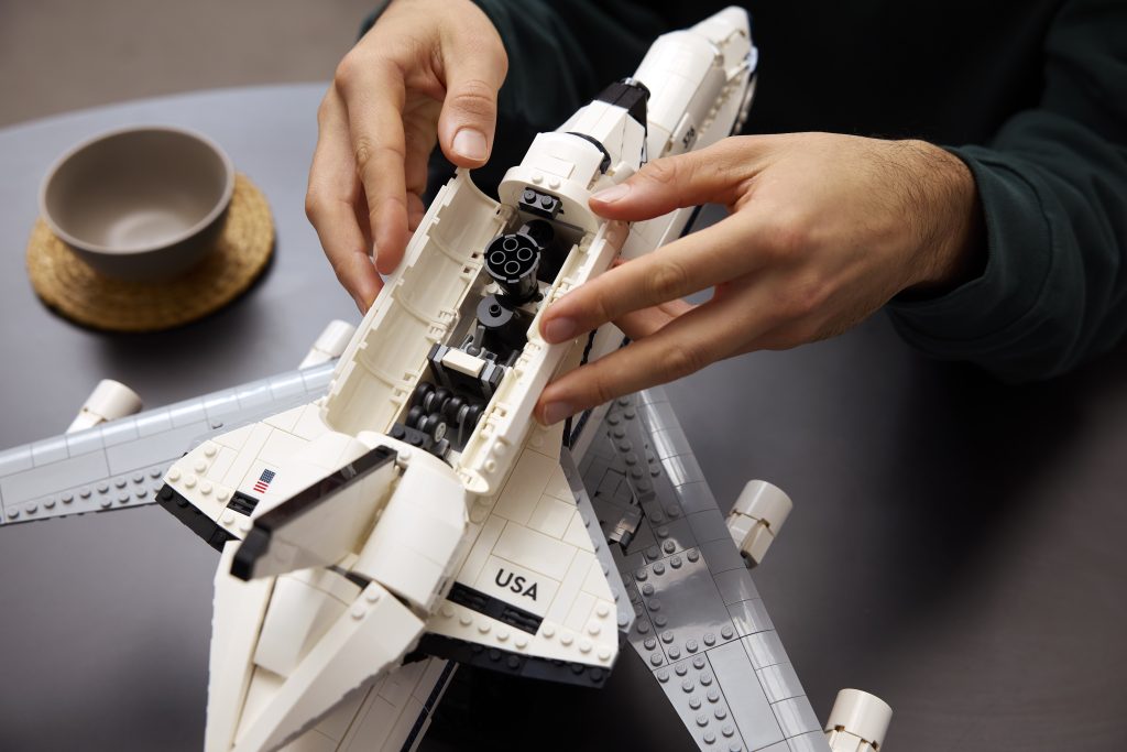 LEGO Icons 10360 Shuttle Carrier Aircraft 5 1024x683