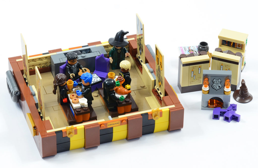 LEGO 76399 Hogwarts Magical Trunk review 15 1024x666