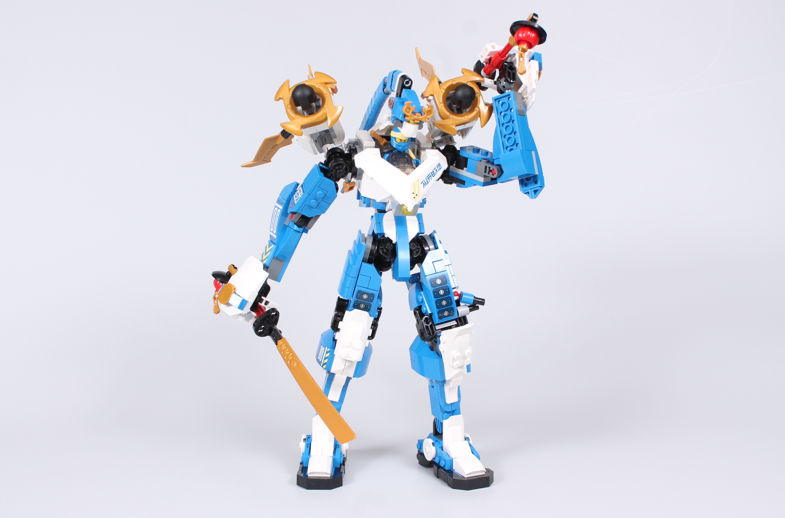 LEGO NINJAGO 71785 Jays Titan Mech review 17 scaled