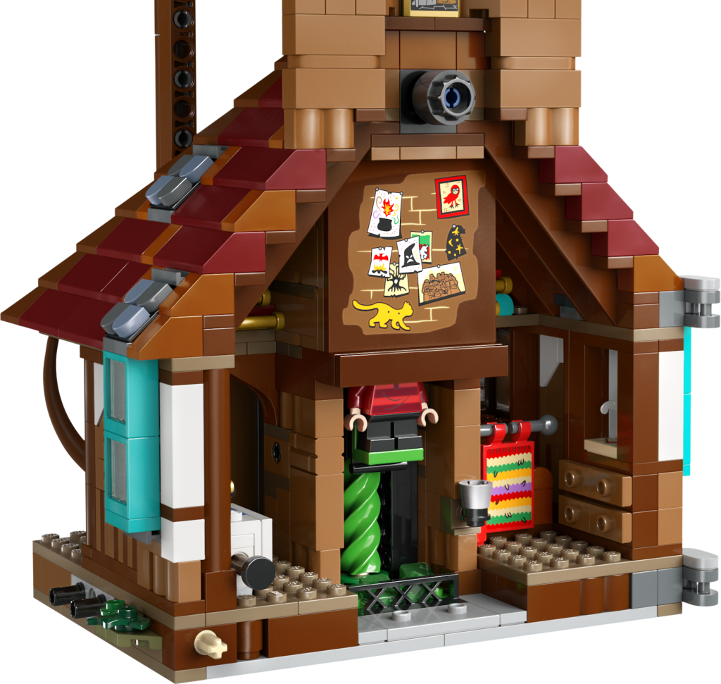 LEGO Harry Potter 76437 The Burrow Collectors Edition 6 1024x971