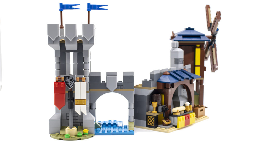 LEGO Creator 3 in 1 Medieval Castle 31120 24
