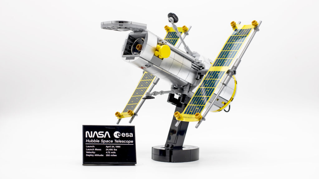 Lego Creator Expert 10283 NASA Space Shuttle Discovery 17