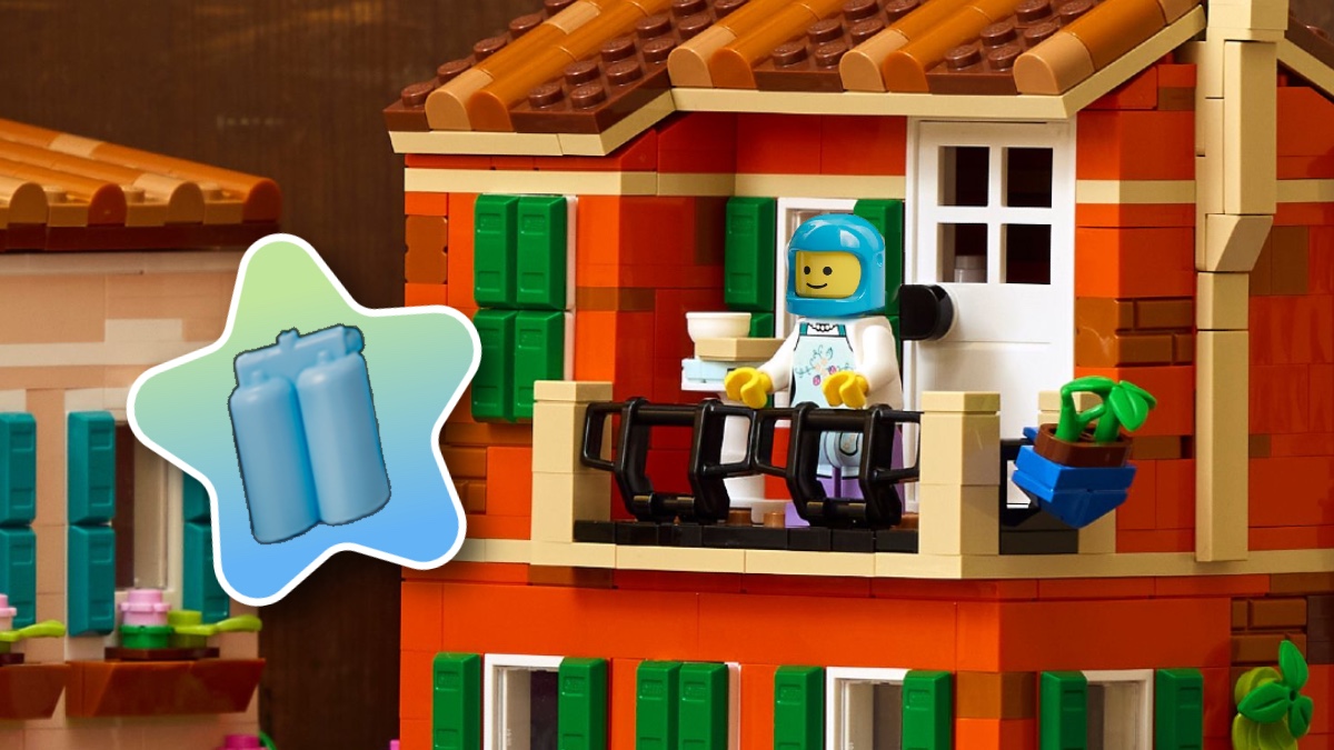 Light blue LEGO Classic Space airtanks are coming this summer