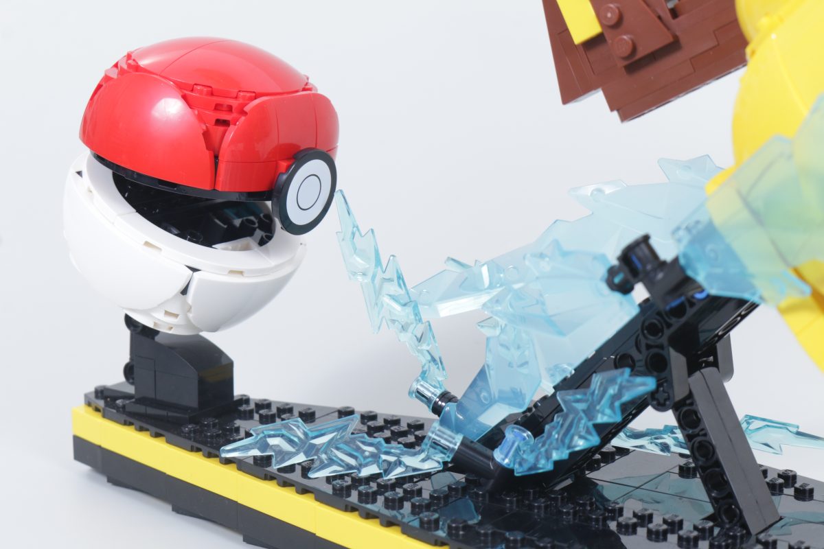 LEGO Pokemon 72152 Pikachu and Poke Ball review 13 1200x800