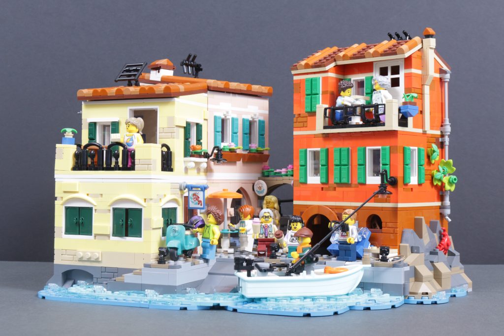LEGO Ideas 21359 Italian Riviera review 1 1024x683
