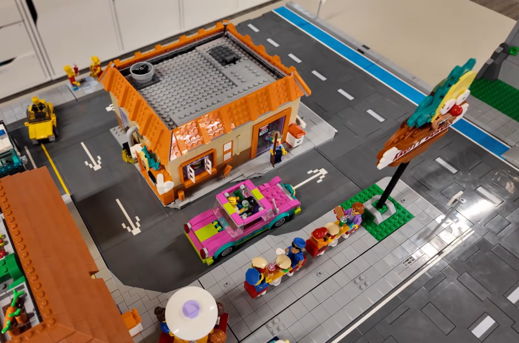 LEGO 10352 city custom bricksie 1024x677