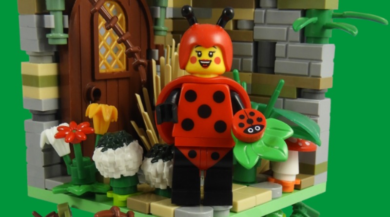 LEGO Collectible Minifigures Series 21 vignettes – Ladybug Girl