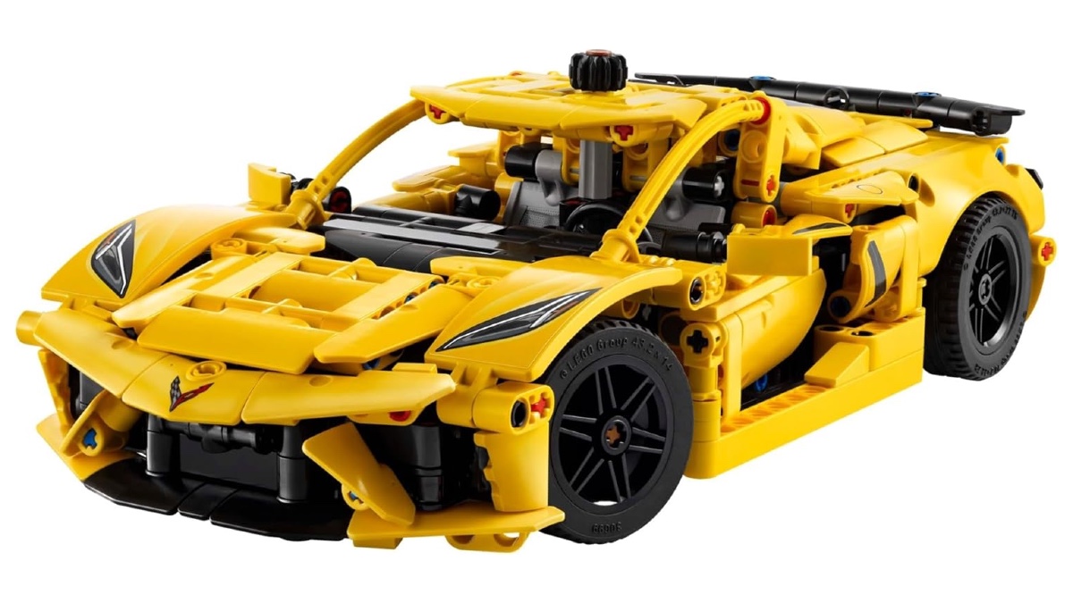 LEGO Technic 42205 Chevrolet Corvette Stingray revealed