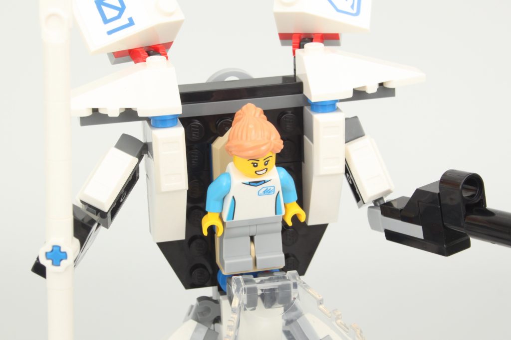 lego city 60421 Robot World Roller Coaster Park review 31 1024x683