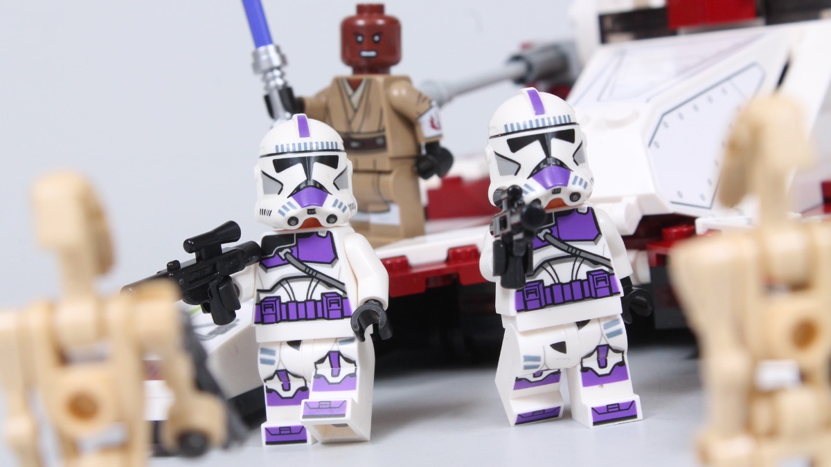 LEGO Star Wars 75342 Republic Fighter Tank review