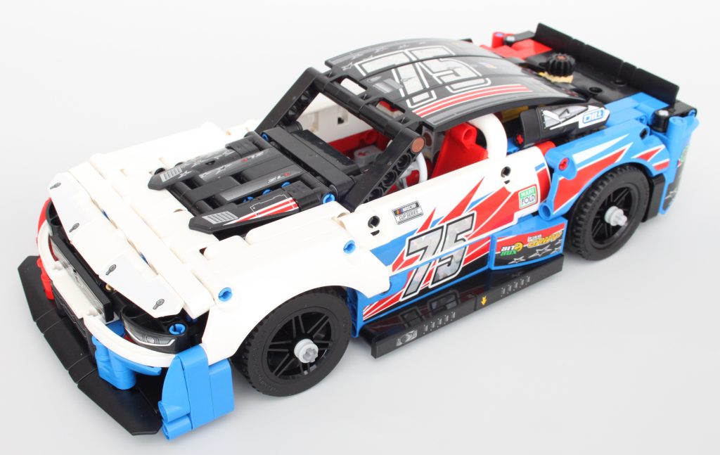 LEGO Technic 42153 NASCAR Next Gen Chevrolet Camaro ZL1 15 1024x647