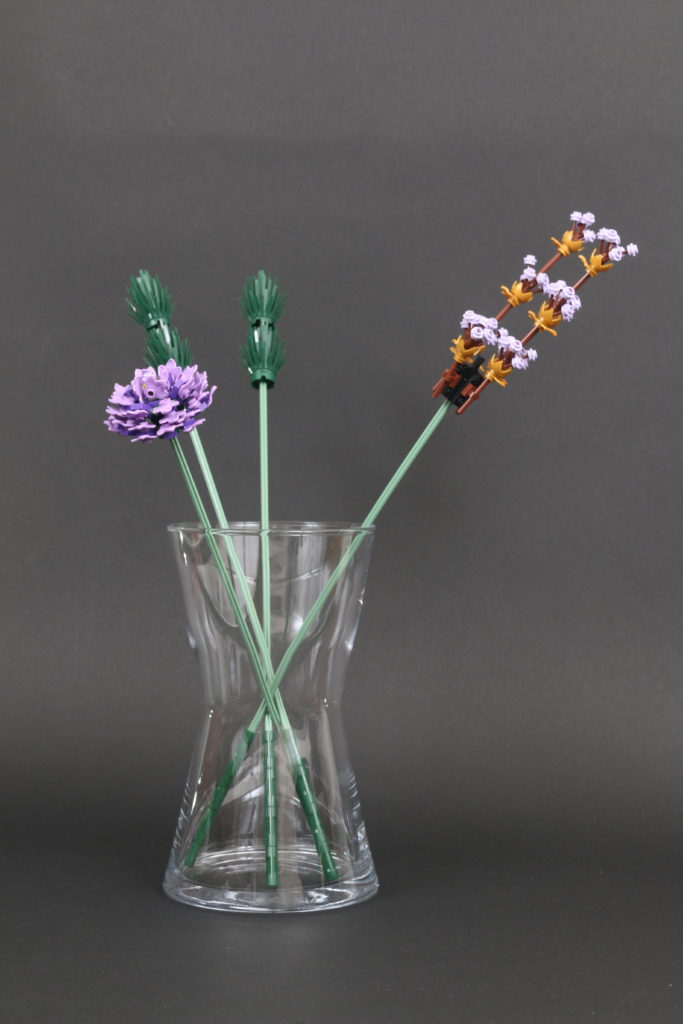 LEGO Botanical Collection 10280 Flower Bouquet review 17