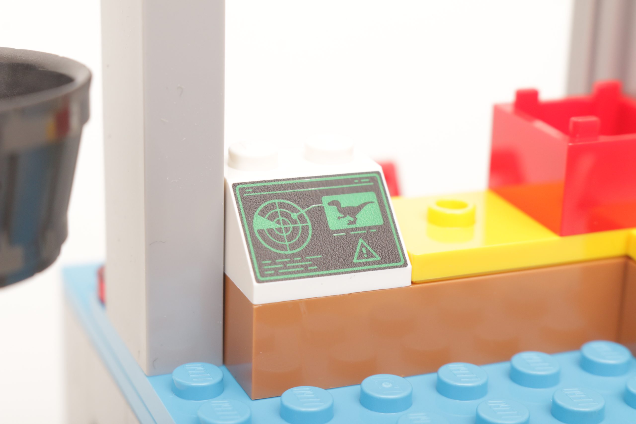LEGO Jurassic Park 76957 Velociraptor Escape review 7 scaled