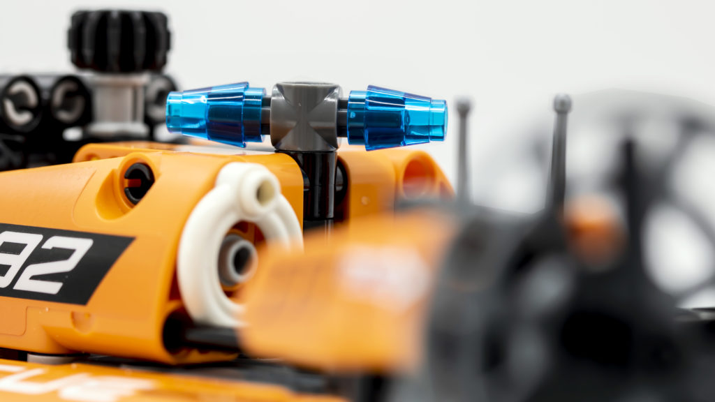 LEGO Technic 42120 Rescue Hovercraft 10