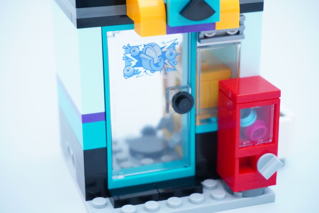 LEGO Monkie Kid 80054 Megapolis City 5th Anniversary 45 1024x683