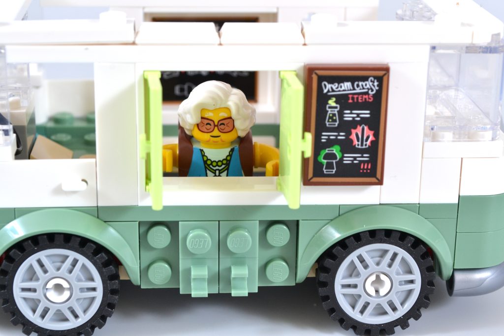 LEGO DREAMZzz 71456 Mrs Castillos Turtle Van 14 1024x683