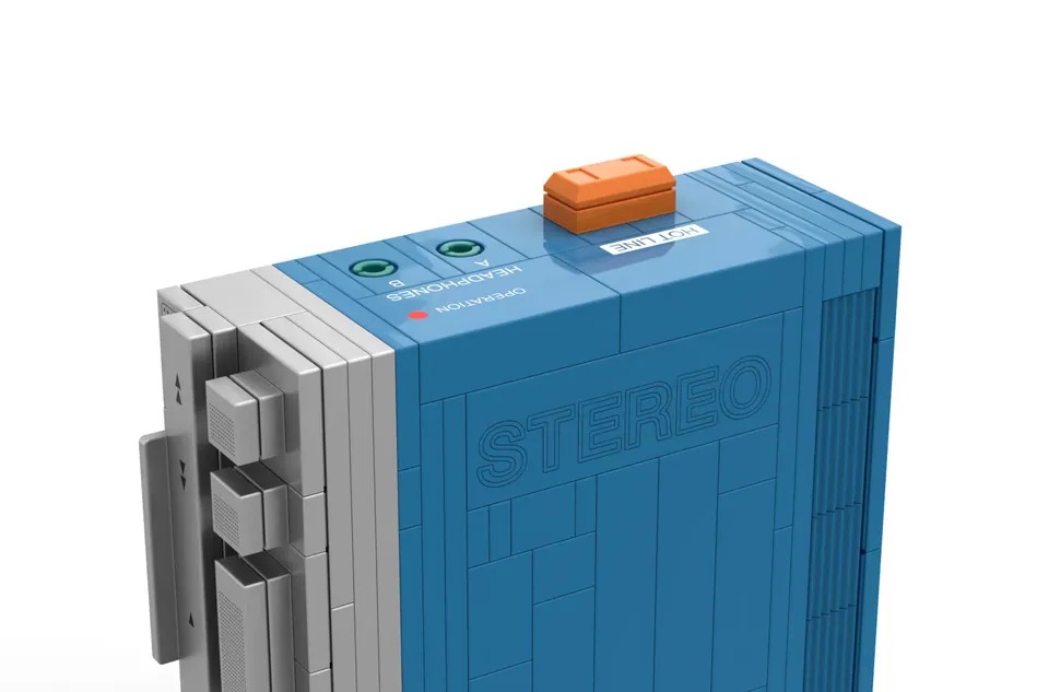 LEGO Ideas Sony Walkman 6