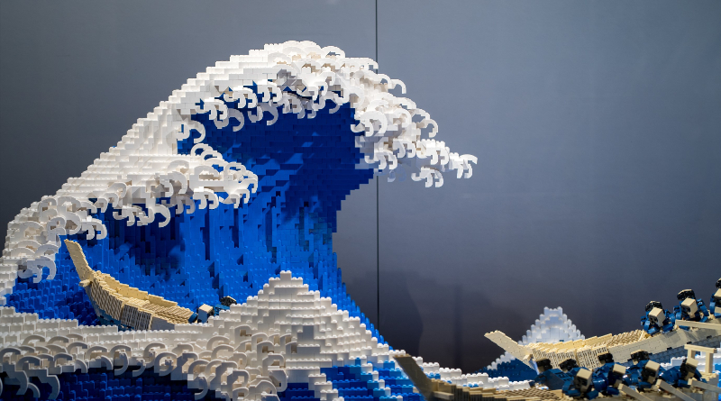 3D LEGO Artwork makes waves at Hankyu Brick Museum
