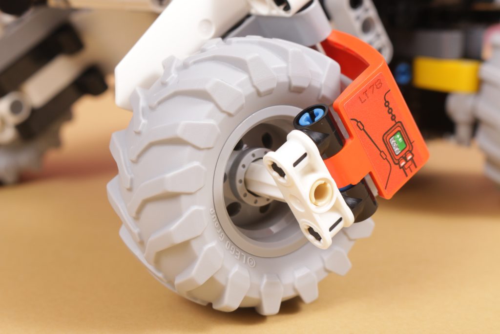 LEGO Technic 42178 Surface Space Loader review 24 1024x683