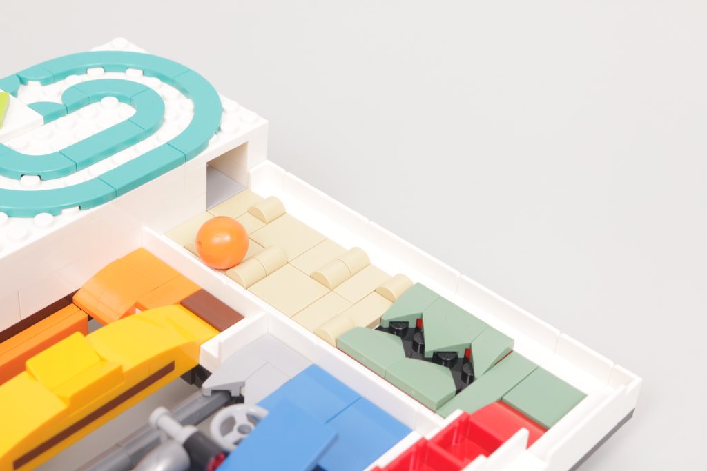 LEGO 40596 Magic Maze gift with purchase review 5 1024x683