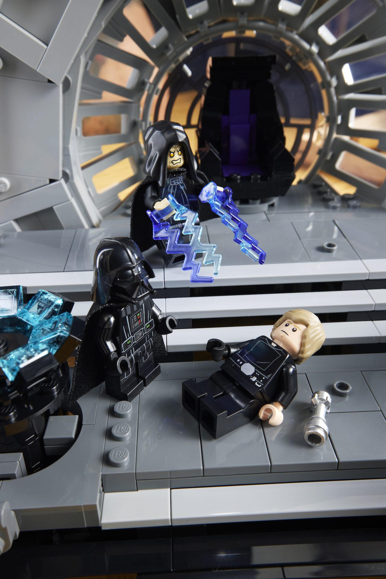 LEGO Star Wars 75352 Emperors Throne Room 6