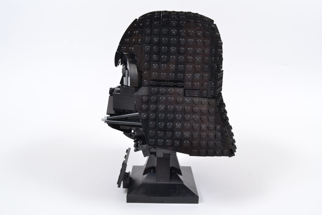 LEGO Star Wars 75304 Darth Vader 3 1024x683