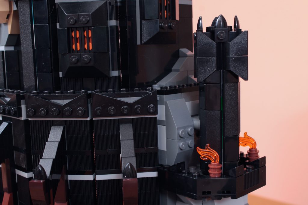 LEGO Icons 10333 The Lord of the Rings Barad dur review 9 1024x683