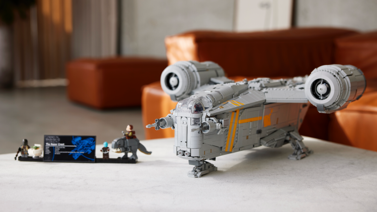 There's a secret surprise hiding inside the LEGO Star Wars UCS Razor Crest