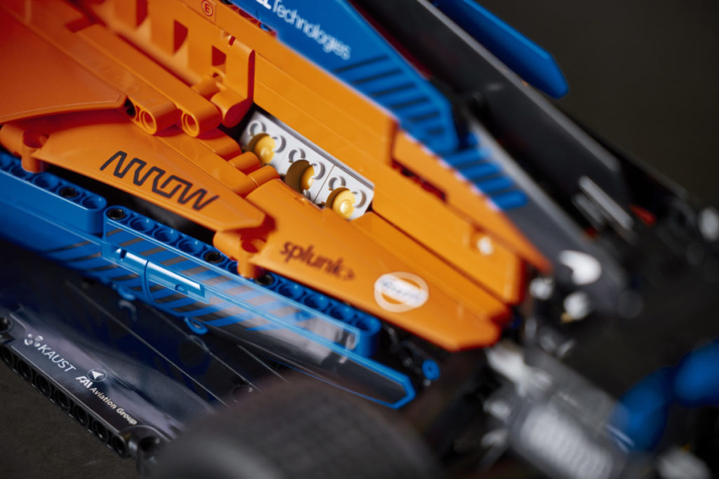 LEGO Technic 42141 McLaren Formula 1 Race Car 5 1024x683