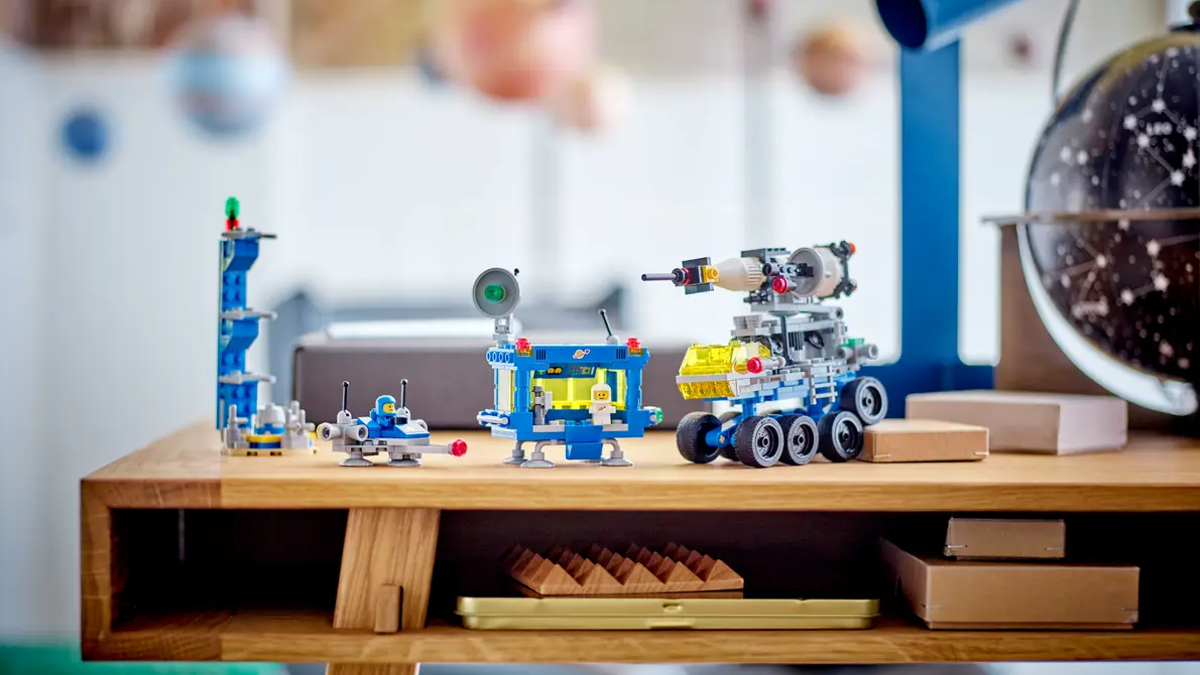LEGO Space gift-with-purchase rumoured to return in August 2024