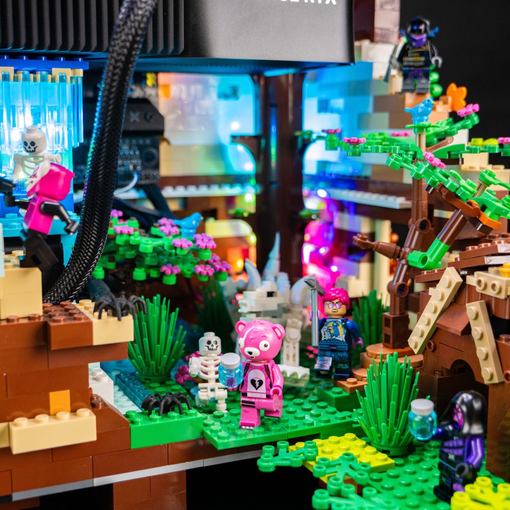 Custom LEGO PC 3 1024x1024