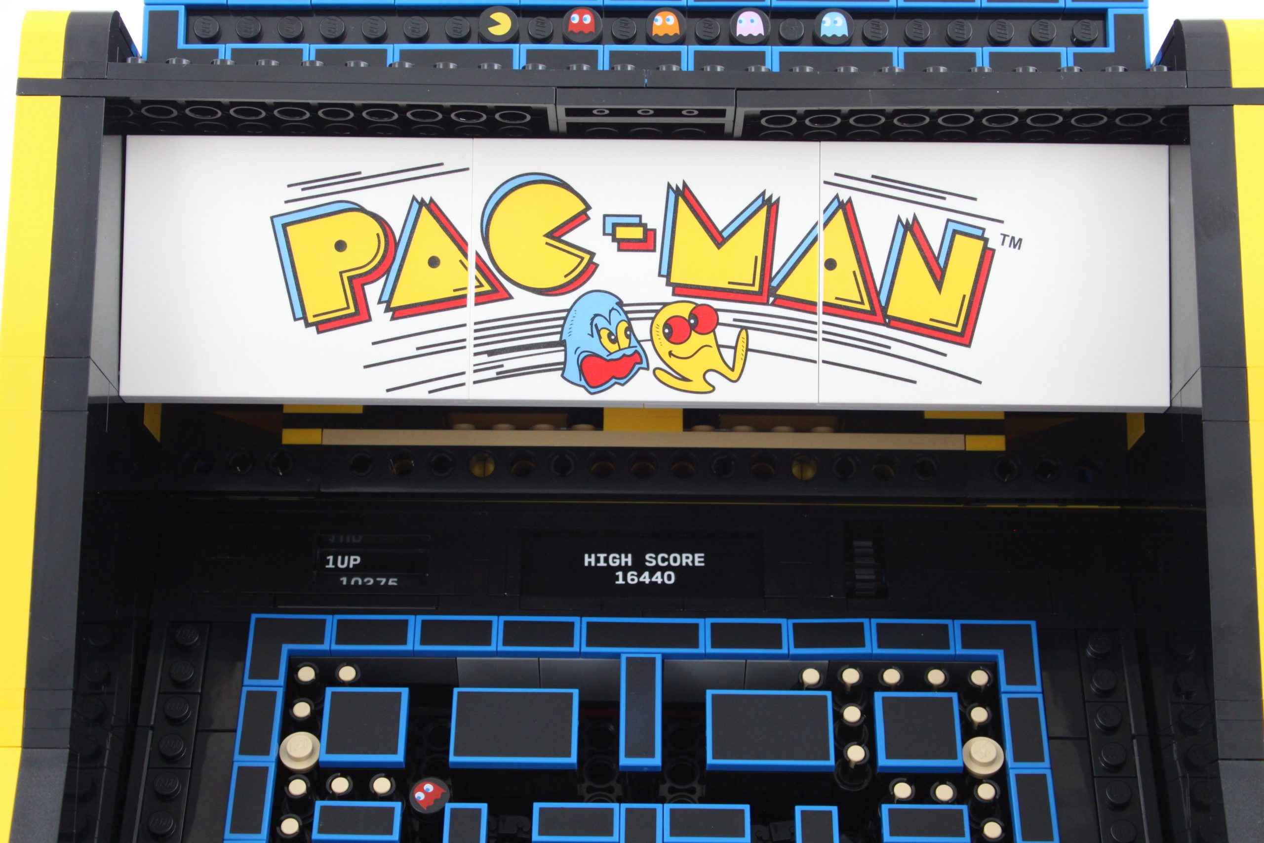 LEGO Icons 10323 PAC MAN Arcade review 9 scaled