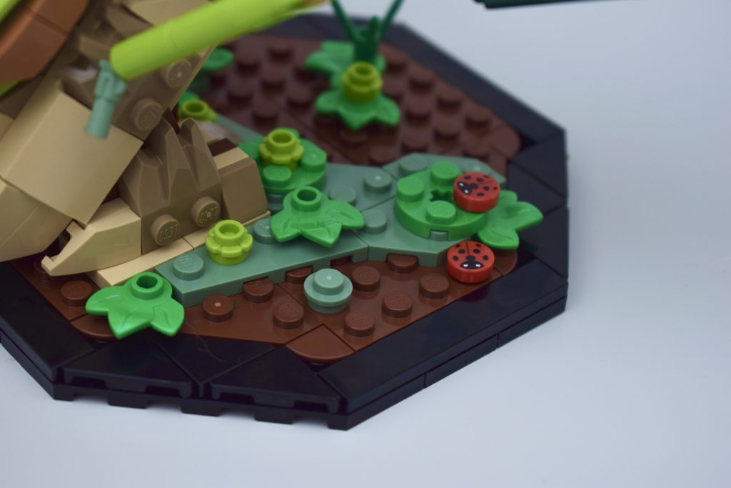 LEGO Ideas 21342 The Insects Collection Review 21 1024x683