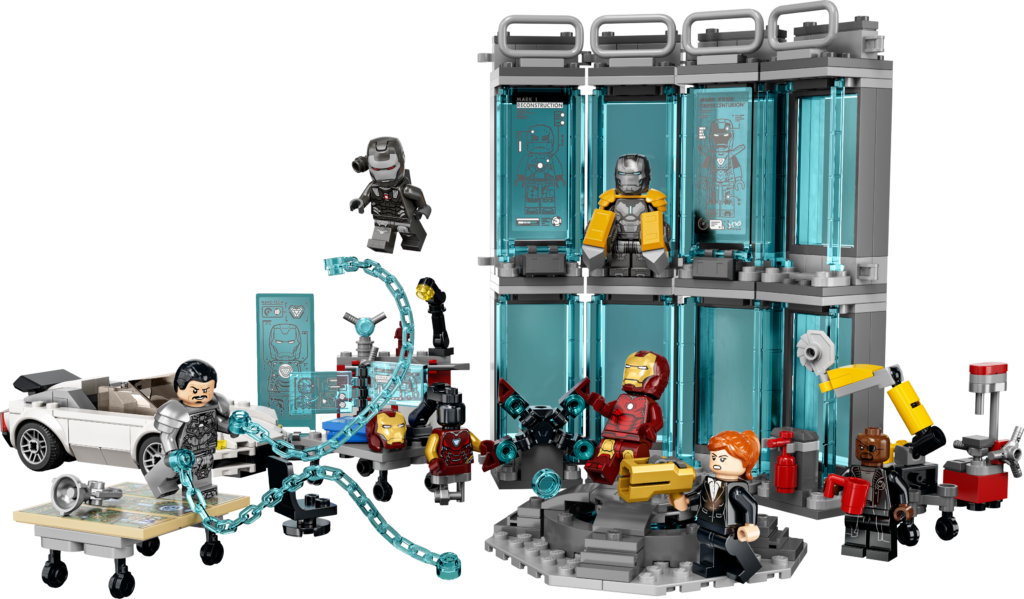 LEGO 76216 Iron Man Armoury 1 1024x599